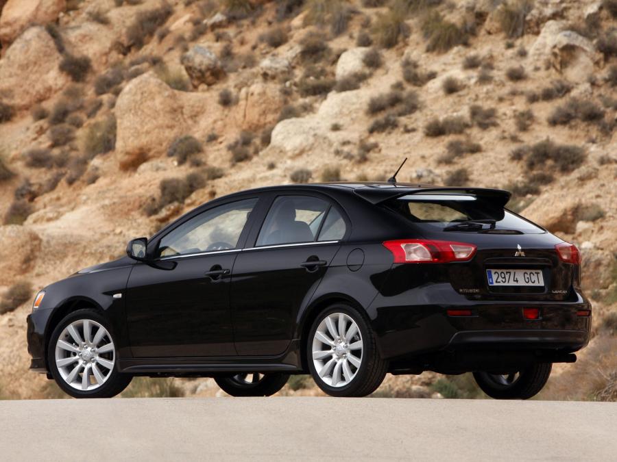  Mitsubishi Lancer Sportback 2008 года  (фото 16 из 42)